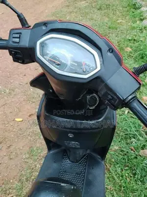 Hero Pleasure Used 2014