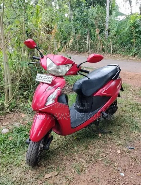 Hero Pleasure Used 2014