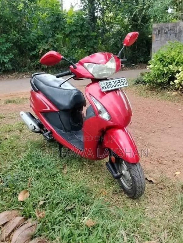 Hero Pleasure Used 2014