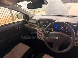 Daihatsu Mira 2025