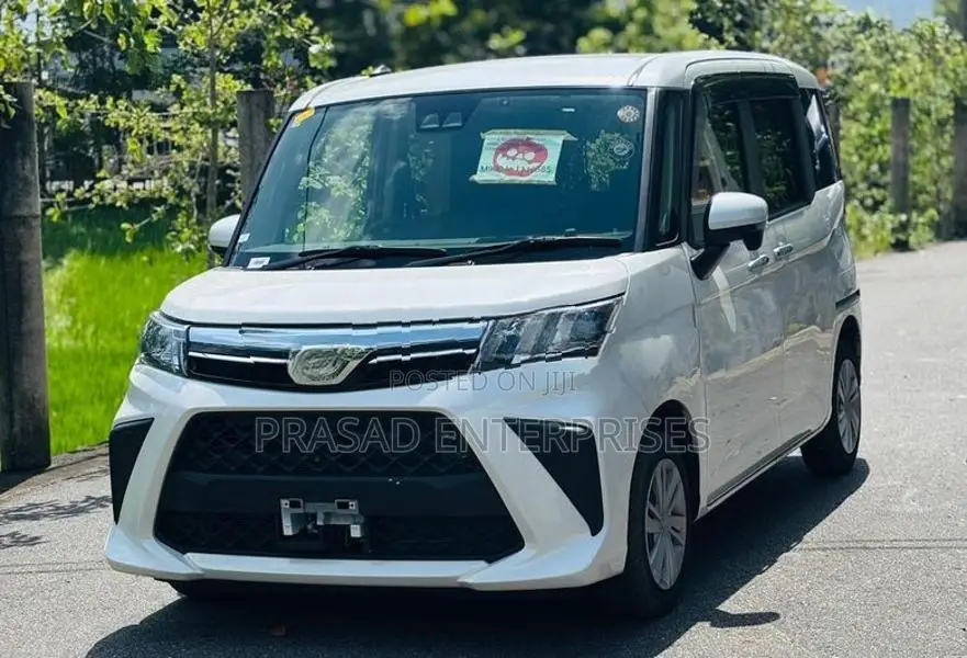 Toyota Roomy G Grade 2024