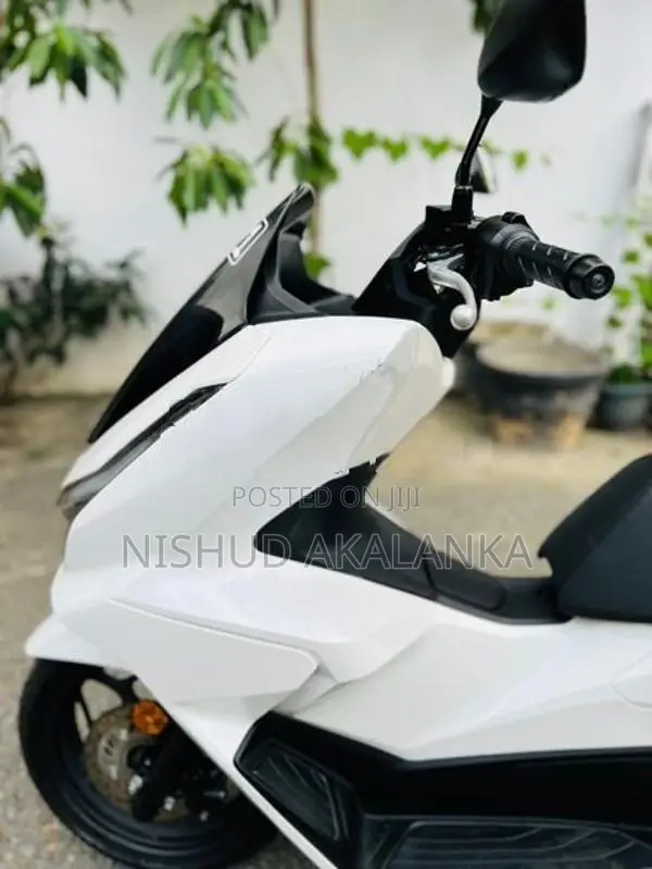 Honda PCX 2025 160CC