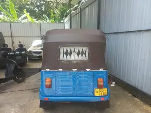 Bajaj RE 2006