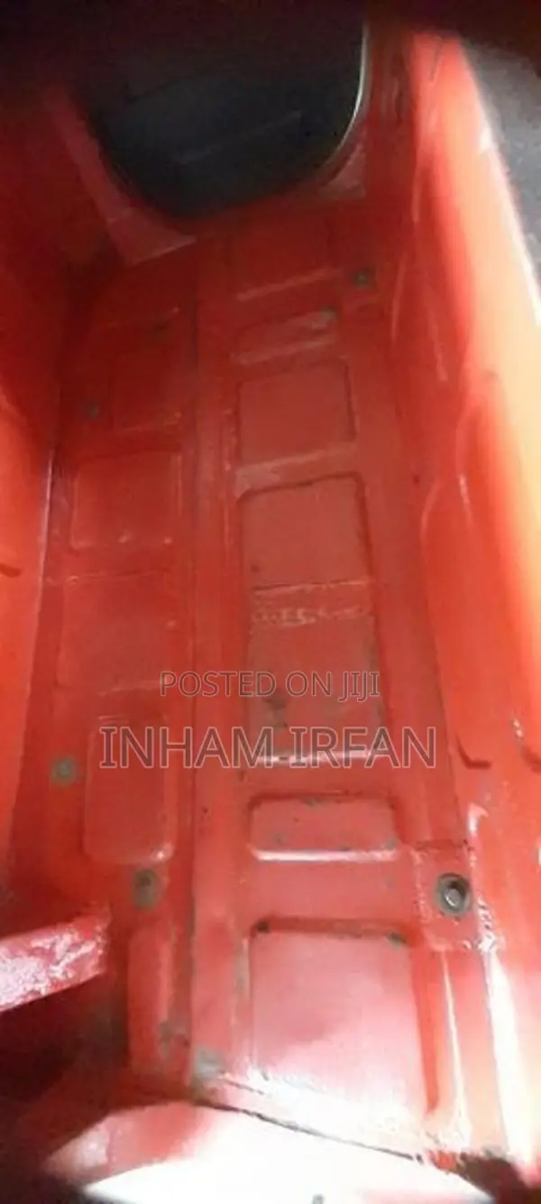 Bajaj RE 2003