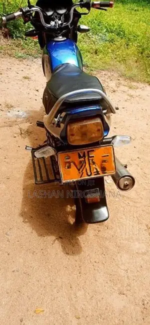 TVS Victor 2005