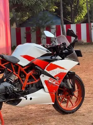 KTM RC 200 2019
