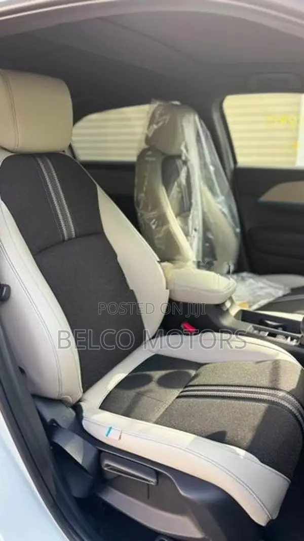 Honda Vezel Z Play 2026 Moonroof
