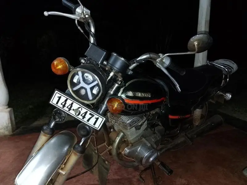 Honda CM Custom 1996