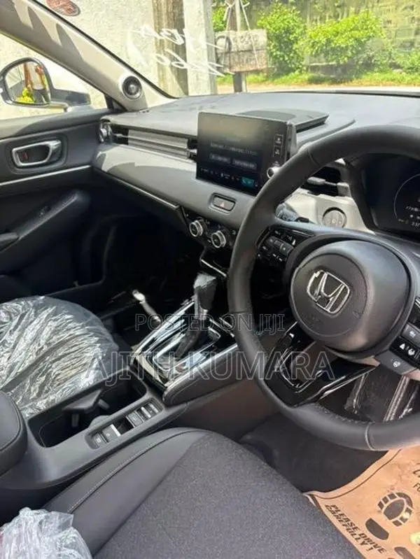 Honda Vezel Z Premium 2026