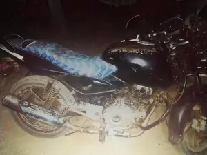 Bajaj Pulsar 150 2016