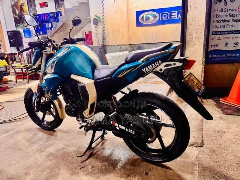 Yamaha FZs V2 2017