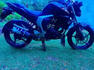 Yamaha FZs V2 2016