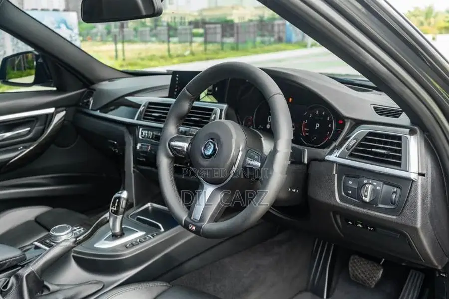 BMW 318i M Sport Individual 2019