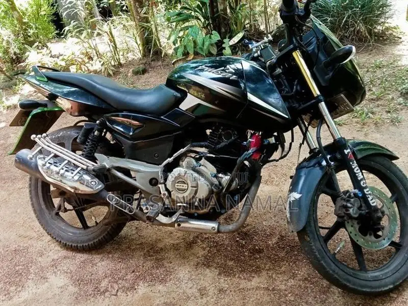 Bajaj Pulsar 150 2016