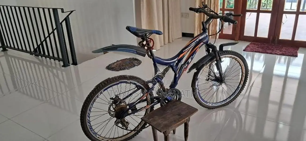 Tomahawk GT3 Bicycle