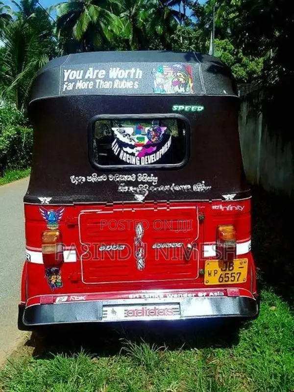 Bajaj RE 2004