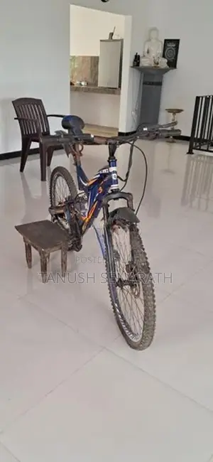 Tomahawk GT3 Bicycle