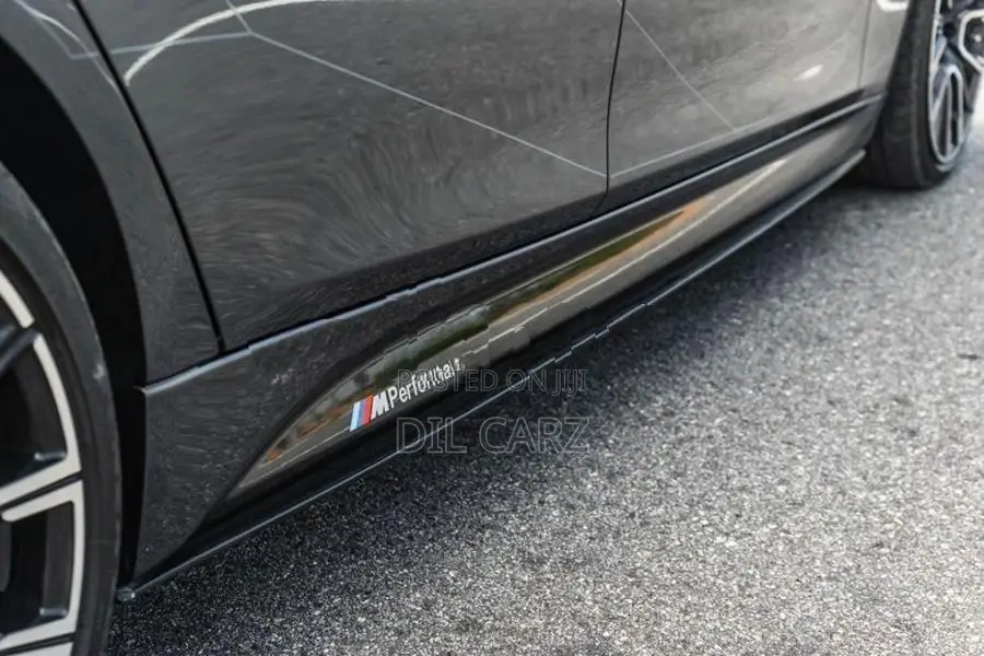 BMW 318i M sport EX C200 2019