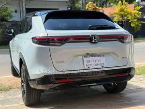 Honda Vezel Z Play Moonroof 2026