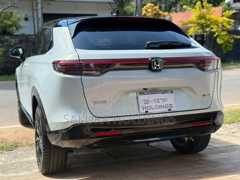 Honda Vezel Z Play Moonroof 2026