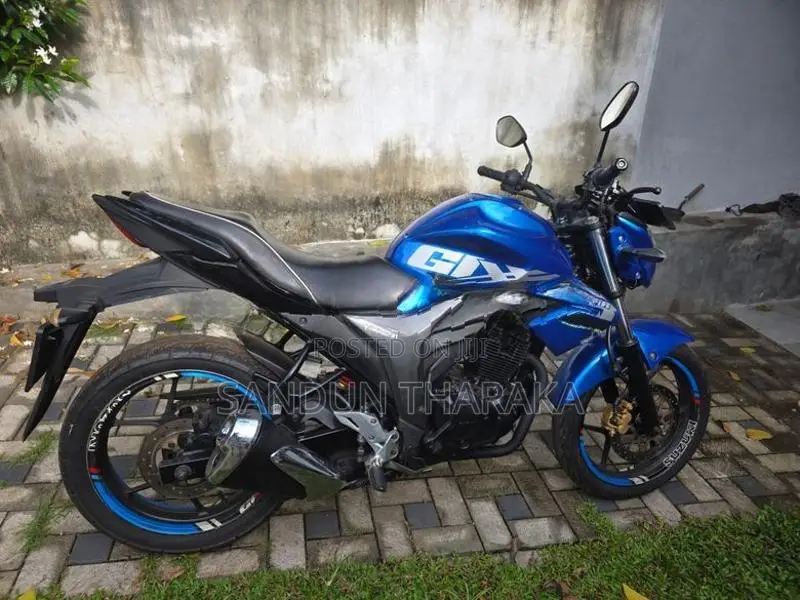 Suzuki Gixxer Double disc 2017
