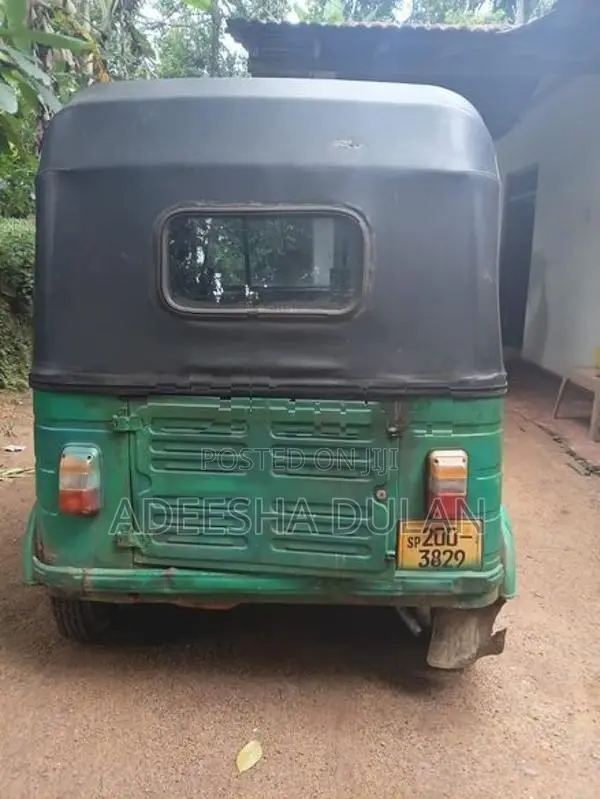 Bajaj RE 1994