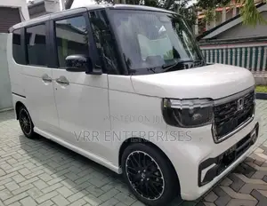 Honda N-Box 2024