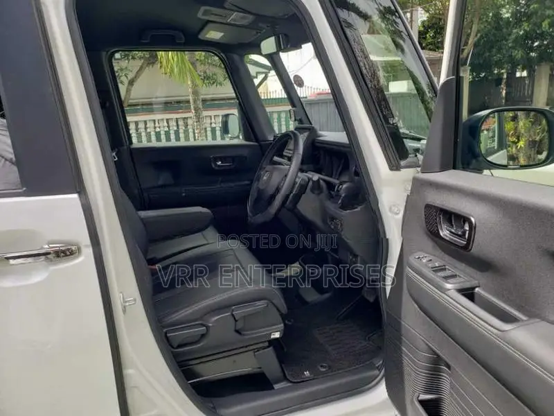 Honda N-Box 2024