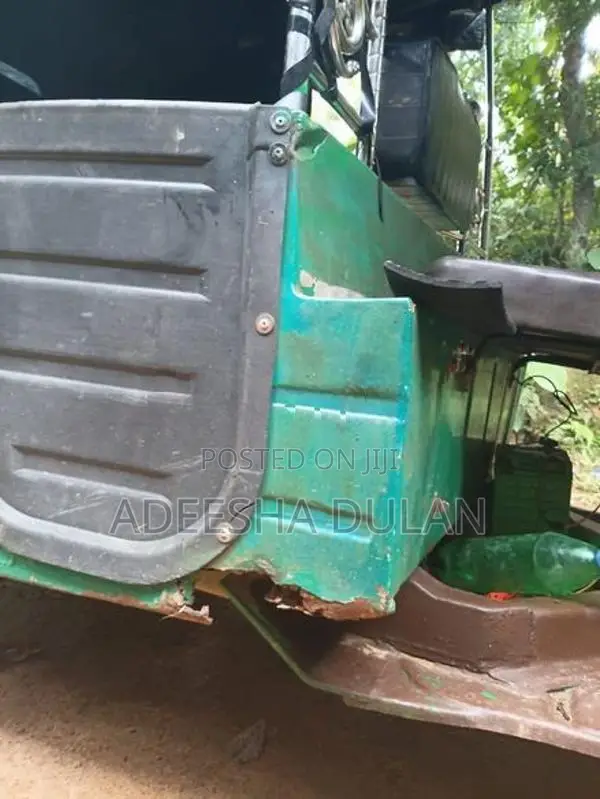 Bajaj RE 1994