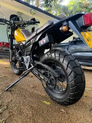 Yamaha TW 200 hub 2013