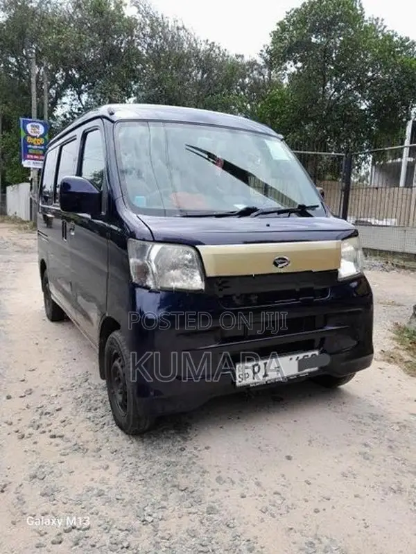 Daihatsu Hijet 2016