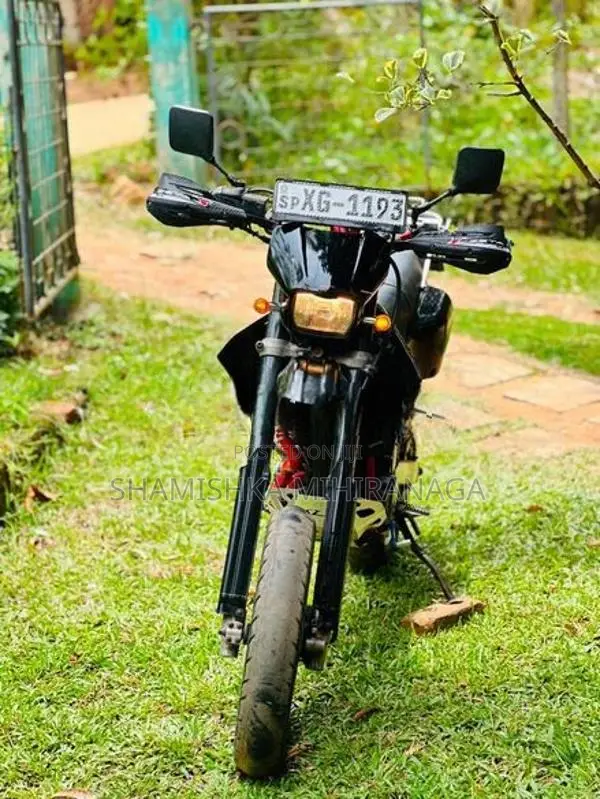 Kawasaki D Tracker 2008
