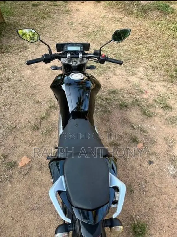 Yamaha FZ 2018
