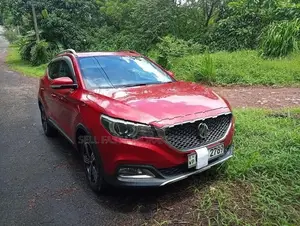MG ZS 2019