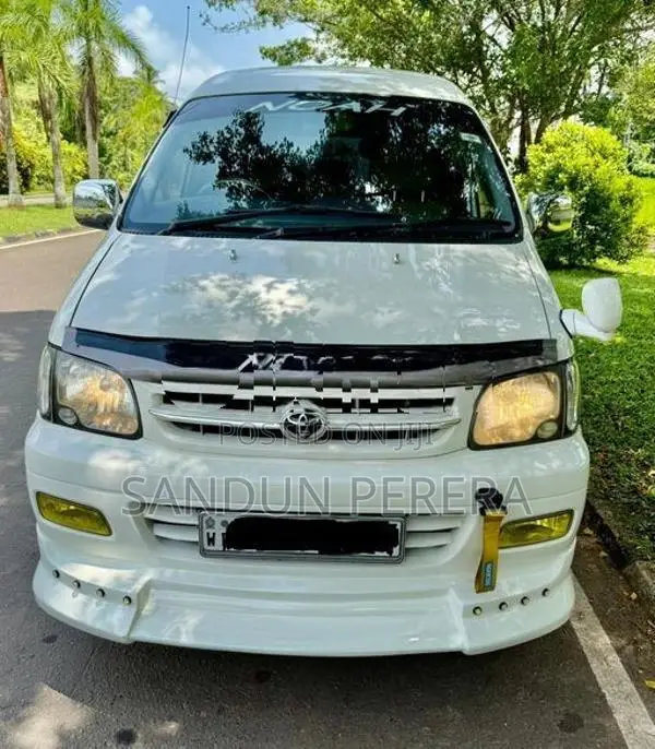Toyota Noah 2002