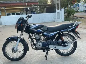 Bajaj CT100 blue 2014