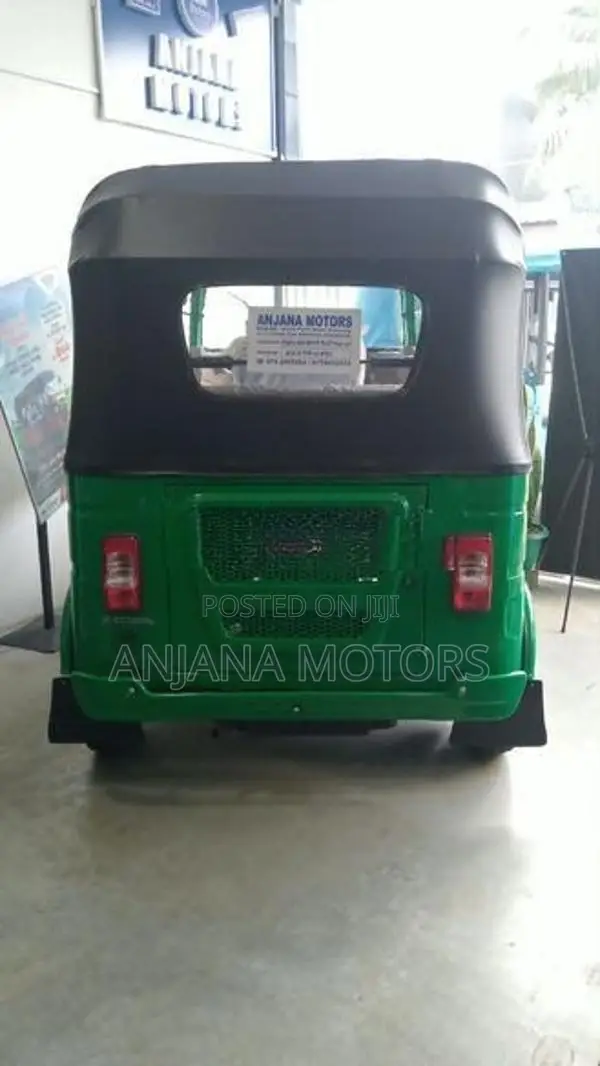 Bajaj RE 2026