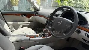 Mercedes Benz E200 W211 2004