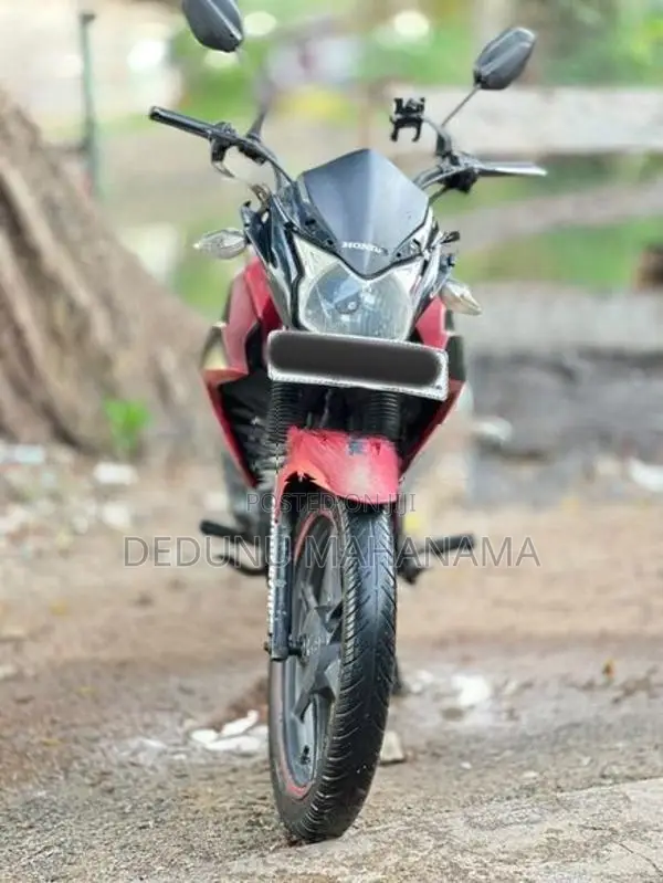 Honda Twister 2012