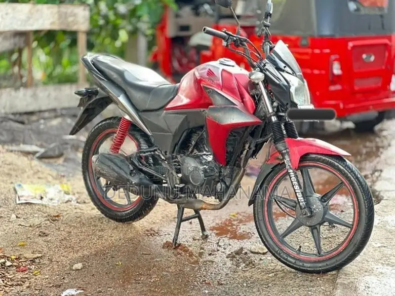 Honda Twister 2012