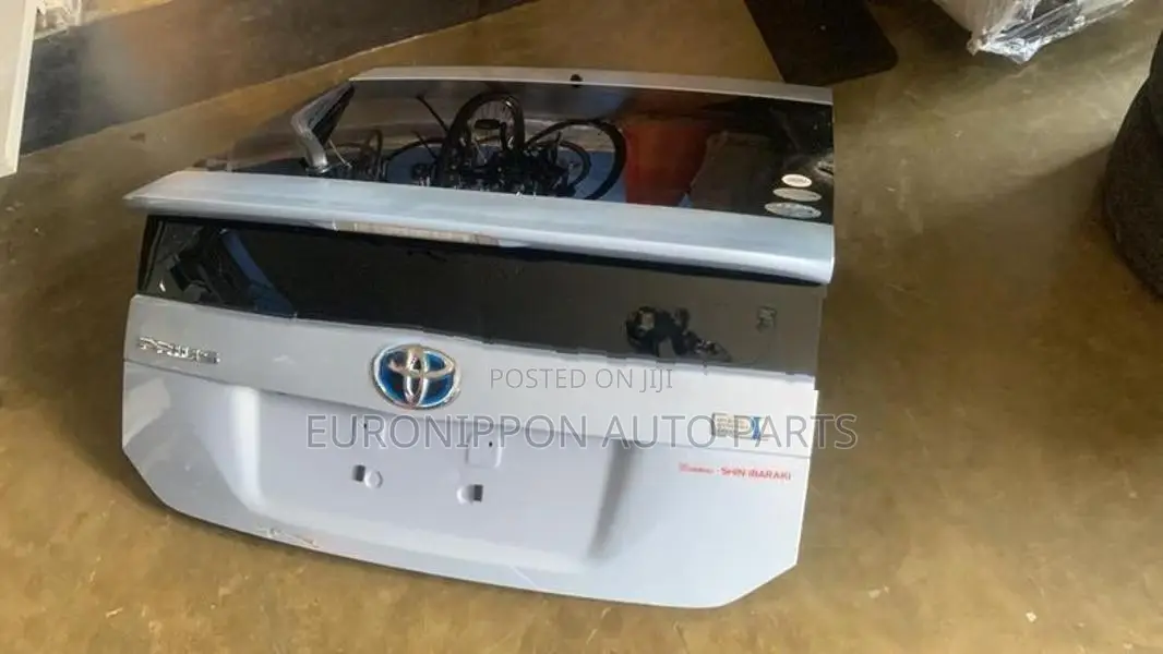 Toyota Prius ZVW30 Dicky Door