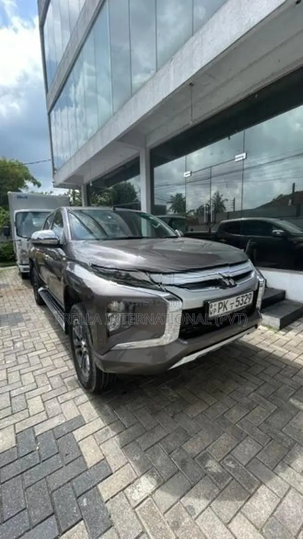 Mitsubishi L200 2020