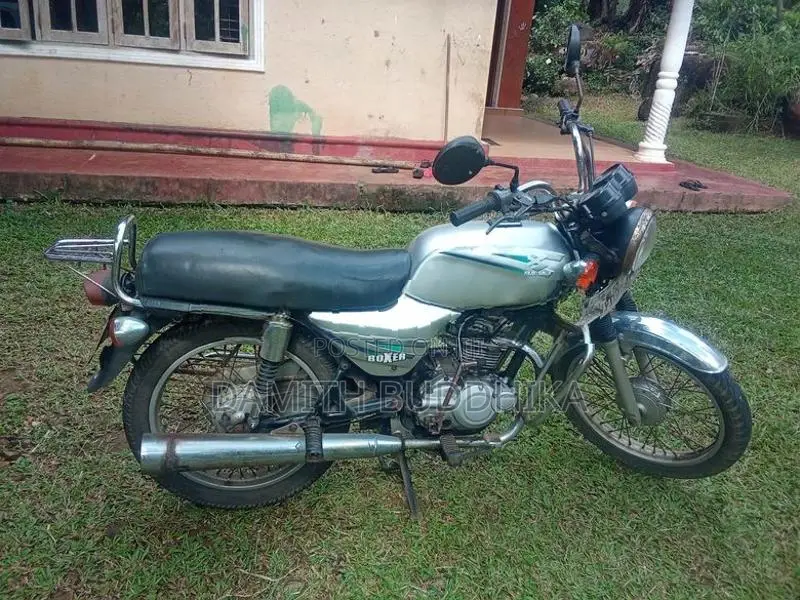 Bajaj Boxer 2002