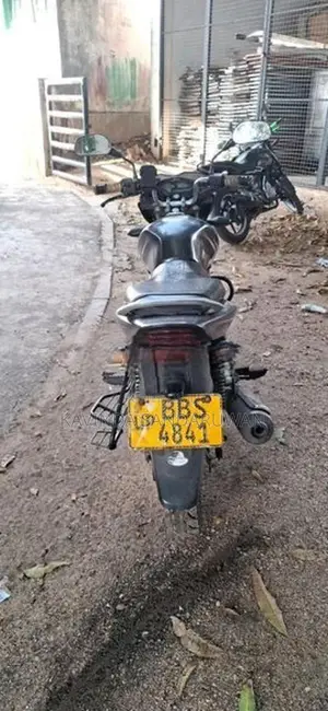 Bajaj Discover 125 2015