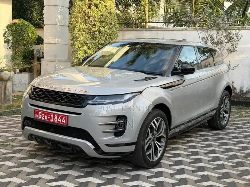 Land Rover Range Evoque P300 2023