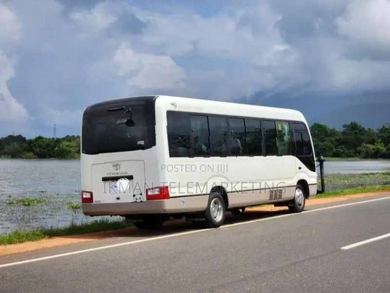 Toyota Coaster 2025