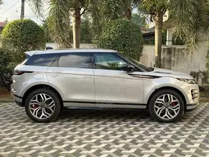 Land Rover Range Evoque P300 2023