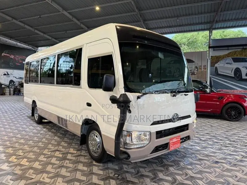 Toyota Coaster 2025
