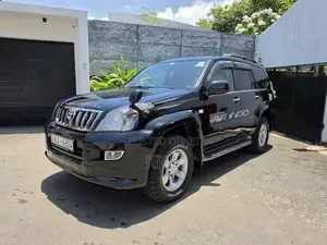 Toyota Land Cruiser Prado Fully loaded 2008