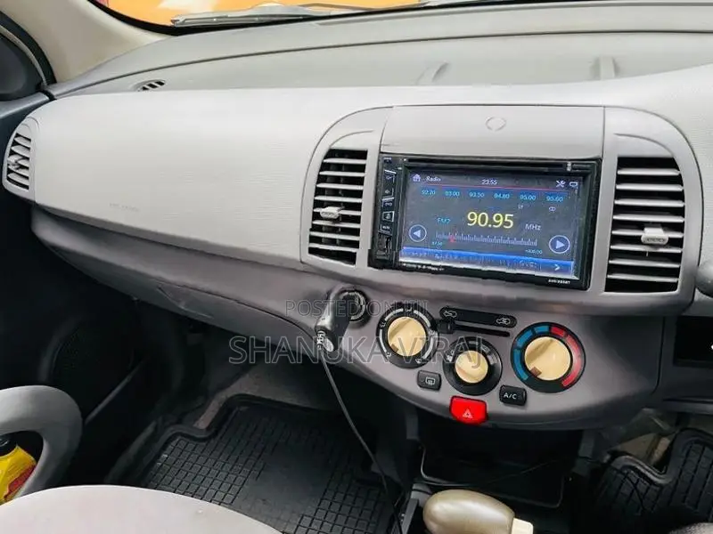 Nissan March K12 2002